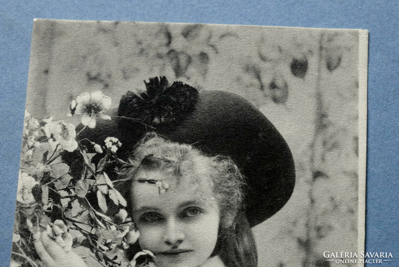 Antik művész fotó   képeslap -  elegáns kisleány