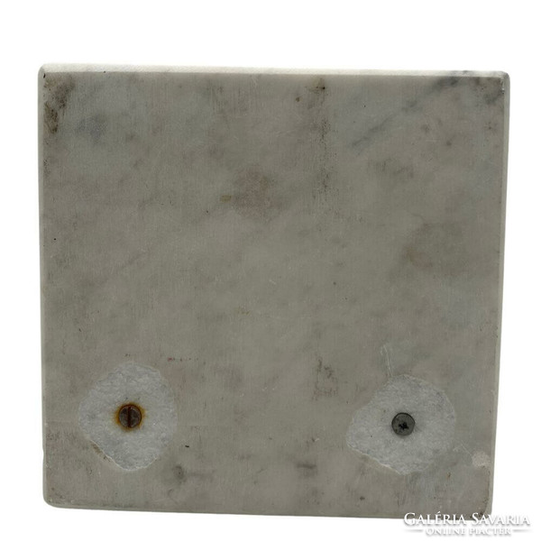 Bronz Kisplasztika márvány talapzaton - Pihenő férfi M01162