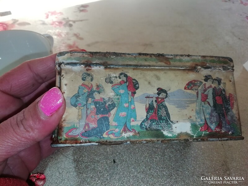 Old metal box 12. They are in the condition shown in the pictures