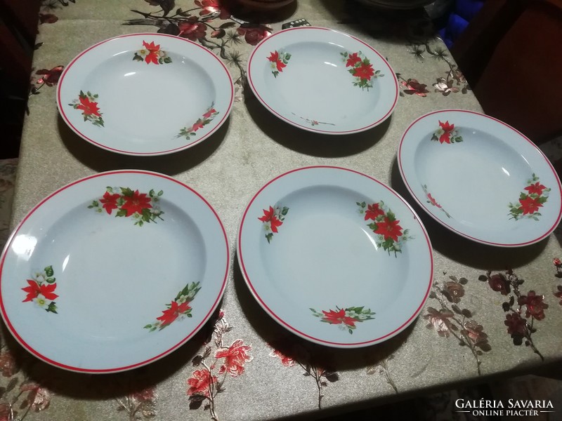 Zsolnay porcelain plates 5 pcs 24. In the condition shown in the pictures