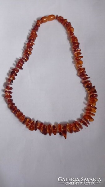 Old amber? Necklace, short knotted jewelry