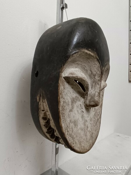 Antique African mask Kwele ethnic group grain African mask 295 drum3 8009
