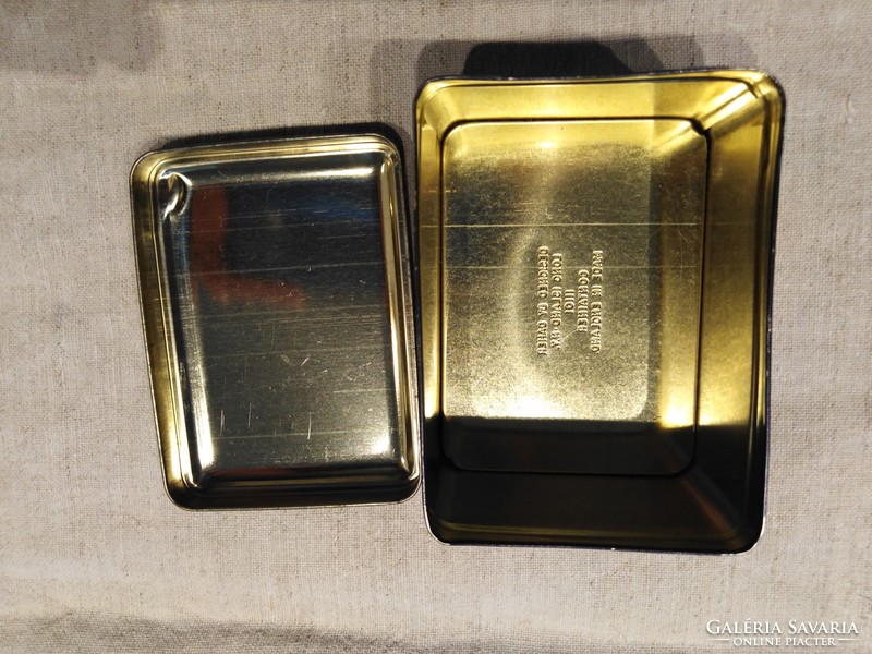 Tea grass - picur tin box / with oriental character