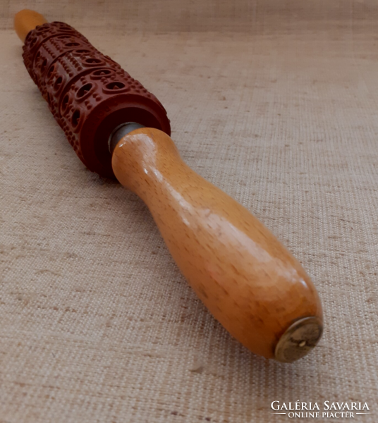 Vintage  Punkt-Rollers jelzett fa nyelű kézi gumi masszázs henger