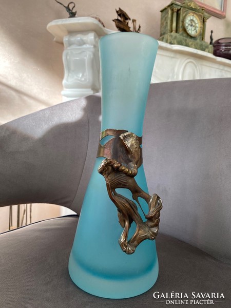 Dan bancila's artistic vase