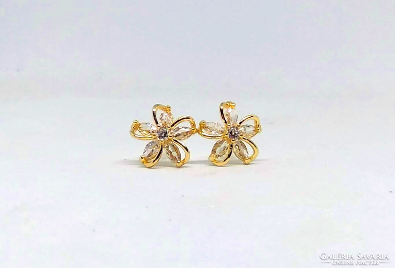 Cubic zirconia (cz) stone flower earrings 121