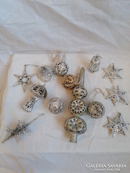 13 retro plastic Christmas tree ornaments