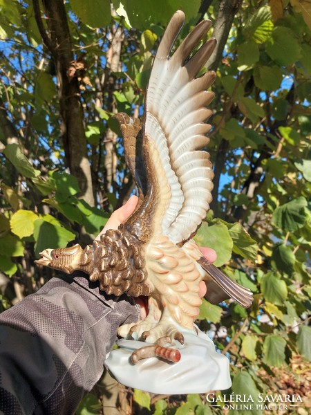 Herend large porcelain eagle (85)