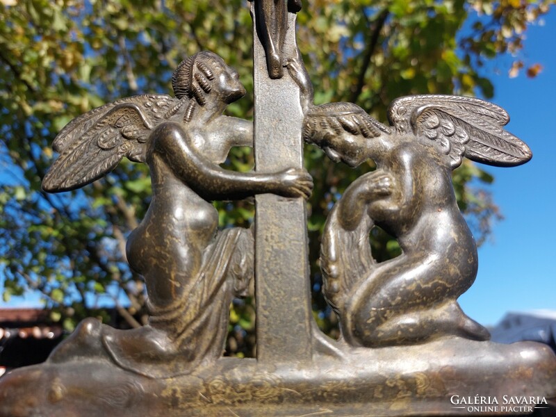 Bronze holy water holder (82)
