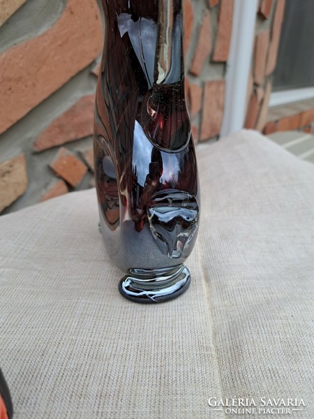 Beautiful 20.5 Cm tall broken glass vase collectible mid-century modern home decoration heirloom