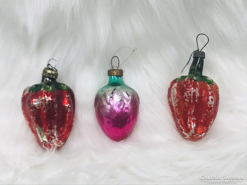 Retro glass Christmas tree decoration, peppers, strawberries