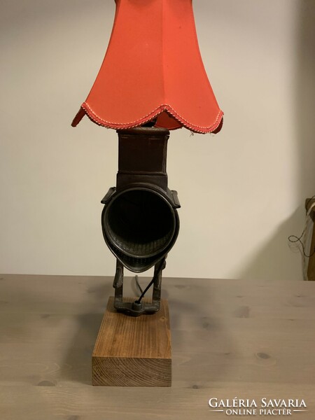 Antik dió daráló lámpa, asztali lámpa