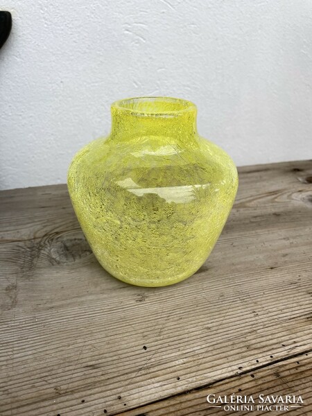 Retro lemon yellow vase cracked beautiful veil glass veil Carcagi berek bath glass