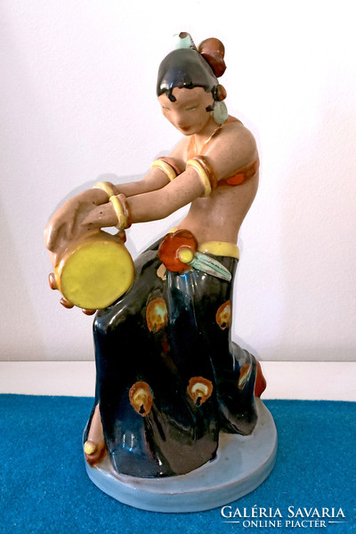 Komlós Kerámia mexikói táncosnő táncos lány szobor 27cm