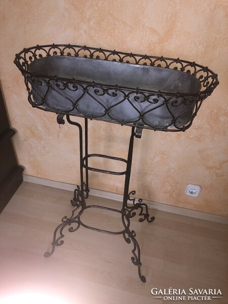 Antique Provencal style flower stand