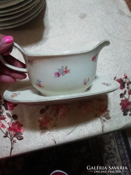 Porcelain saucer in flawless condition 3.