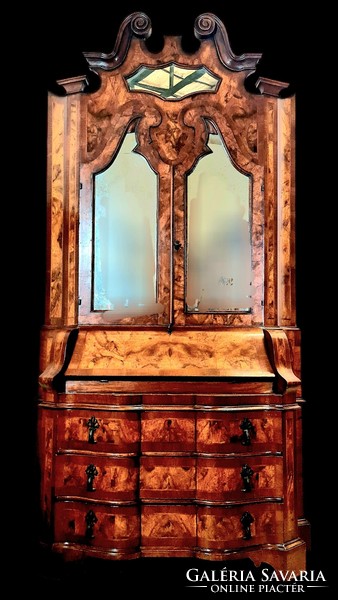 A770 antique tabernacle, secretary