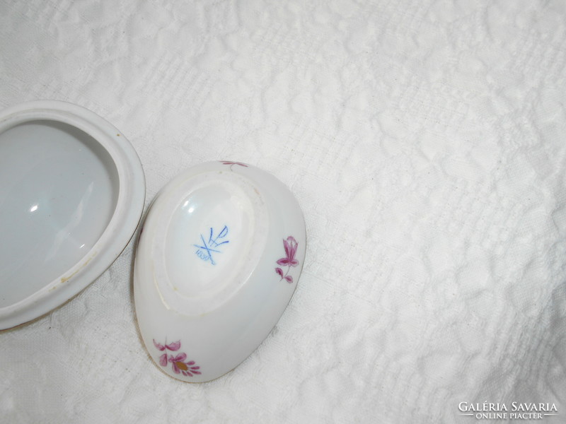 Herend jewelry holder porcelain egg - nanking (pink) motif