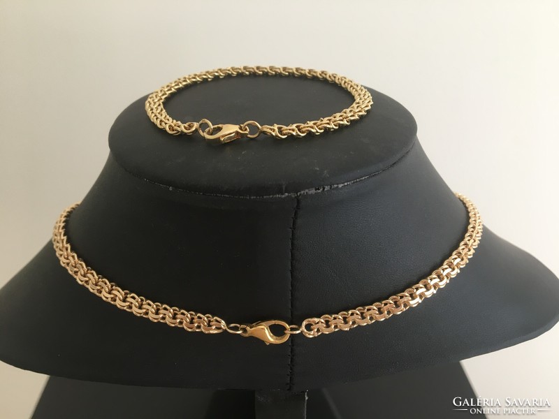 14 Ct gold necklace and bracelet set 45.43 g