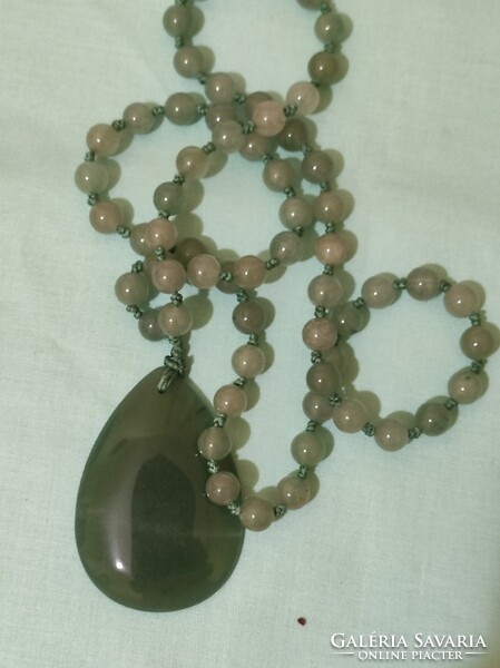 Aventurine necklace with drop pendant