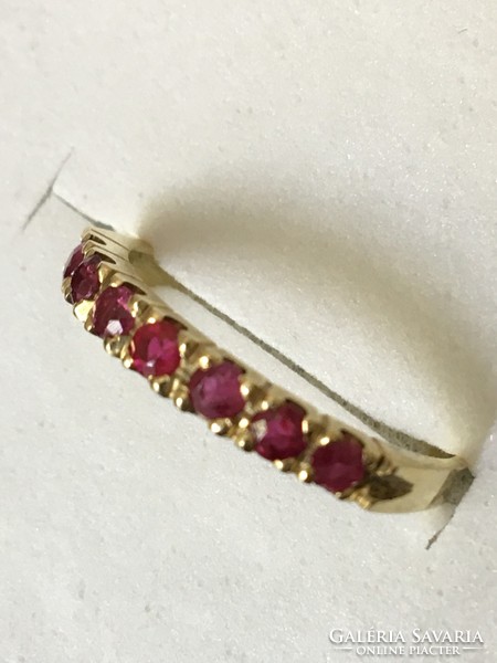 Rubin drágaköves női aranygyűrű