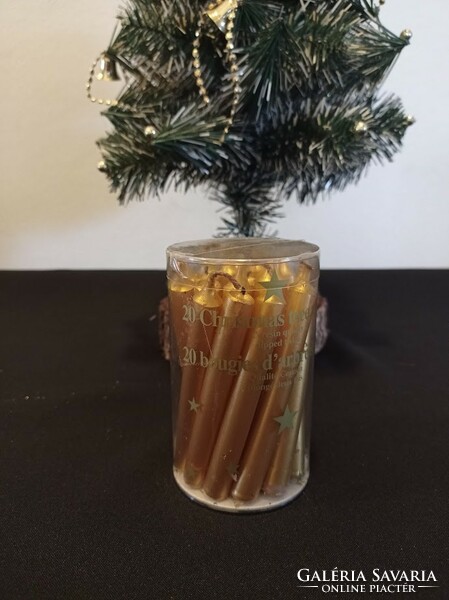 Festive golden candle package