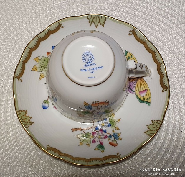 Herend Victoria pattern coffee cup with bottom (flawless)