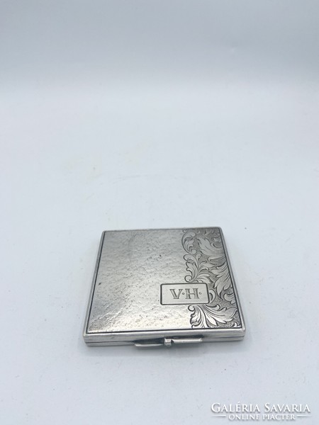 Silver-plated engraved powder box