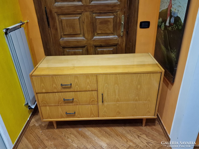 Retro chest of drawers