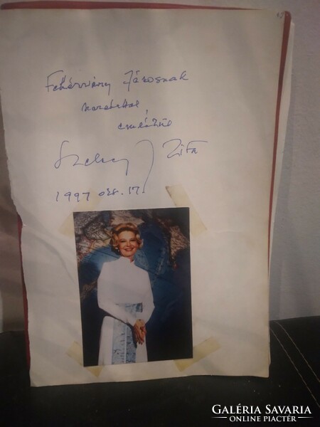 Autograph from the artist Zita Szeleczky, from a folder collecting signatures, photo on an A4 sheet.