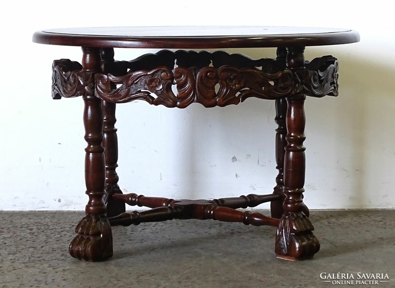 0C853 Oriental-style round table with lion legs, salon table 52 x 80 cm