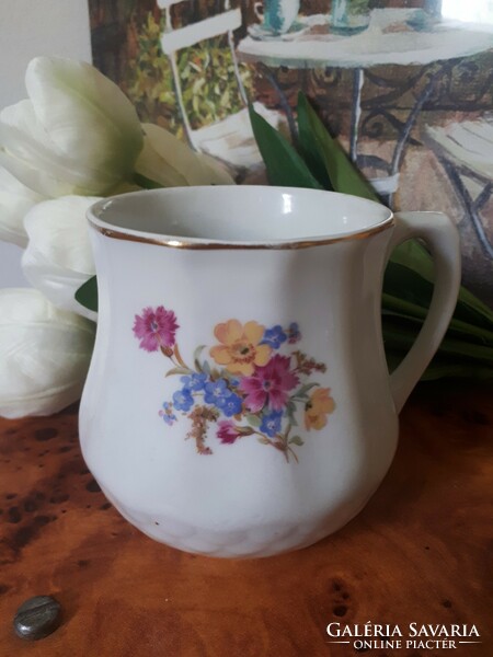 Mug with floral belly