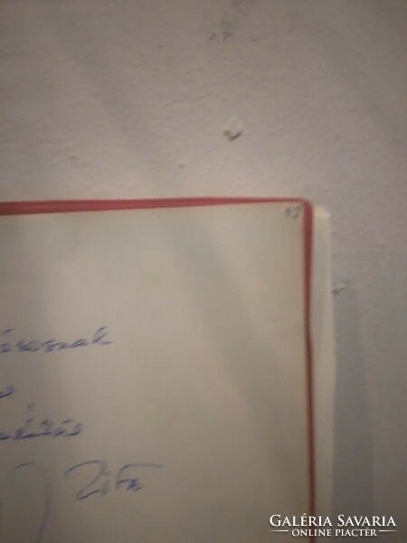 Autogram Szeleczky Zita művésznőtől  ,aláírás gyűjtő mappából ,A4 es méretű lapon található fénykép.