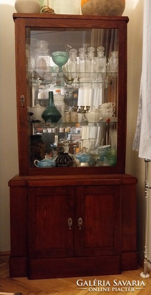 Refurbished antique old Viennese Art Nouveau glass display cabinet with mirror and glass shelves