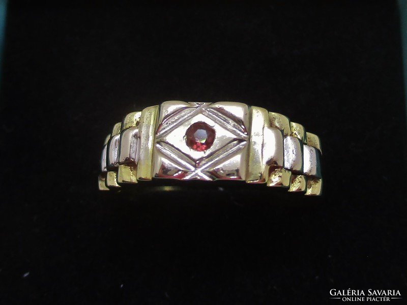Very nice 14kt gold ring with real ruby stone