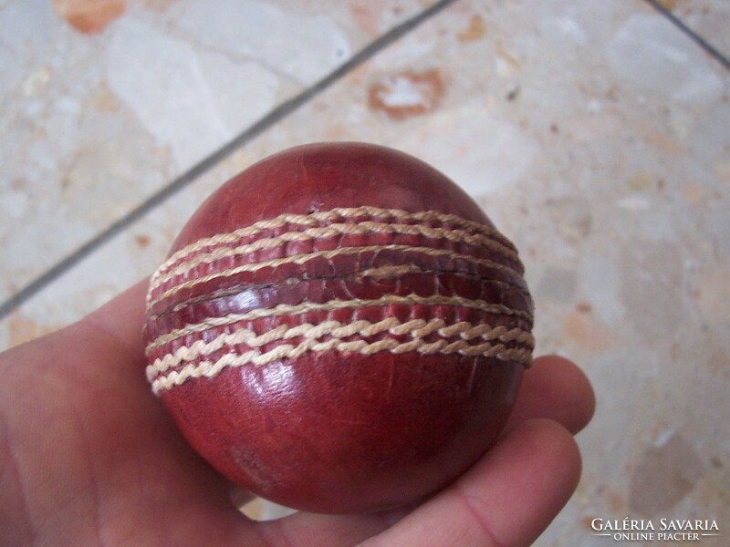 ball (unknown)