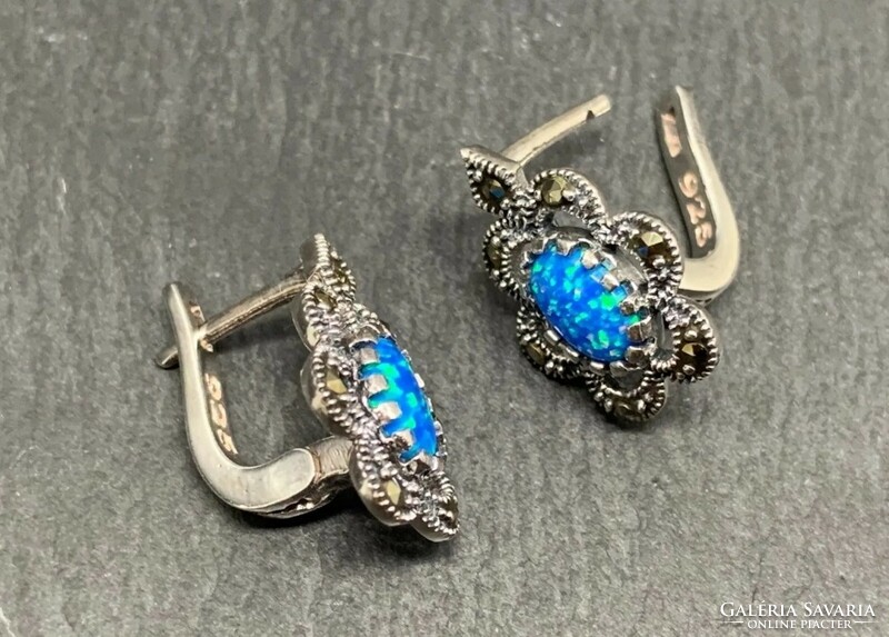 Kék opál drágaköves, sterling ezüst füli /925/  - új, sok kézműves ékszer !