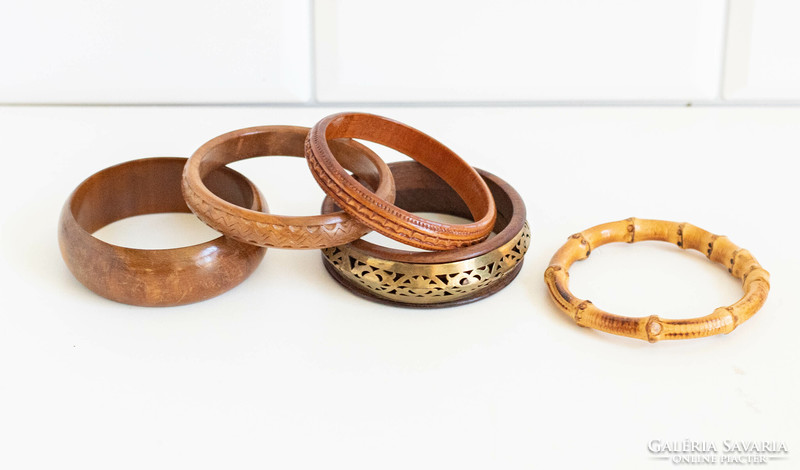 Wooden bracelet package - 5 bracelets, jewelry