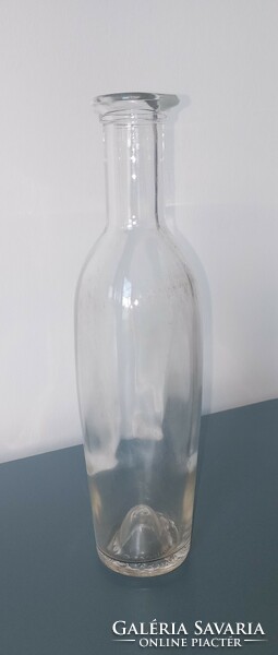 Üveg áru, italos csomag, régi butéliával és 6 db pohárral