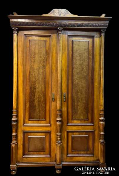 Antik 2 ajtós ónémet ruhásszekrény gardrób