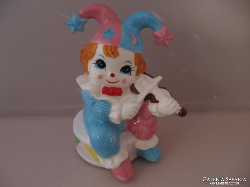 Charming violin clown retro ceramic bushing