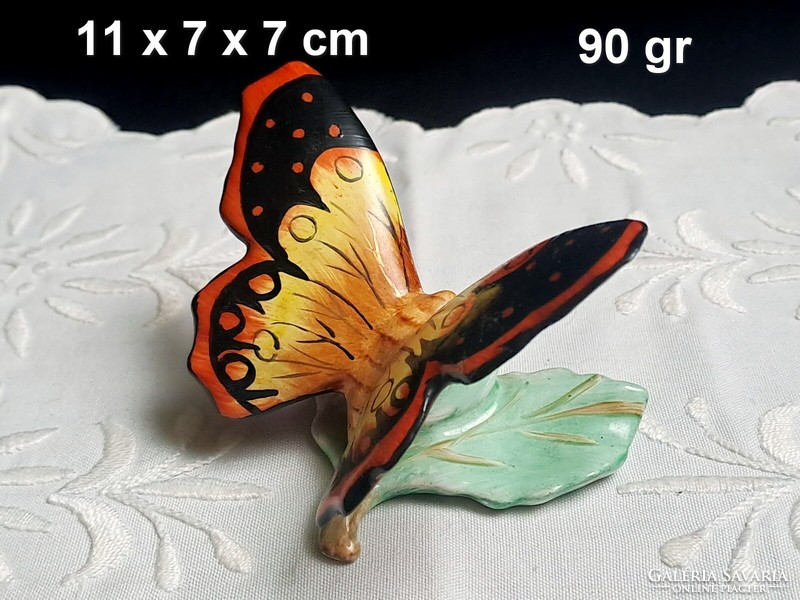 Bodrogkeresztúri kerámia pillangó, lepke
