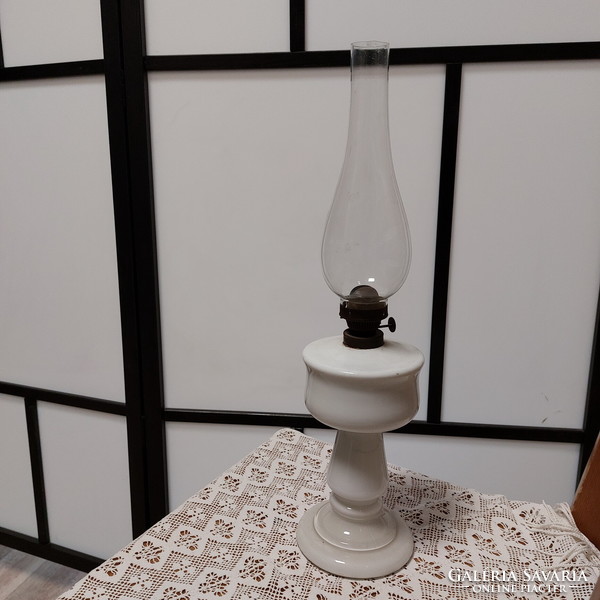 Kerosene lamp, wall lamp, peasant lamp, with milk glass lamp body /cracked/, with glass cylinder