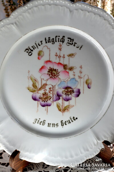 Art Nouveau bowl with handles, with the inscription unser tägliches brot gieb uns heute