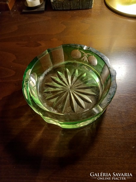 Zöld nehéz üveg hamutartó