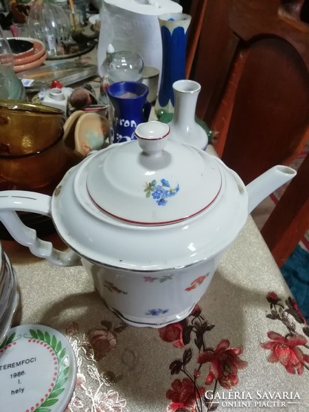 Zsolnay porcelain tea pourer 33. In the condition shown in the pictures