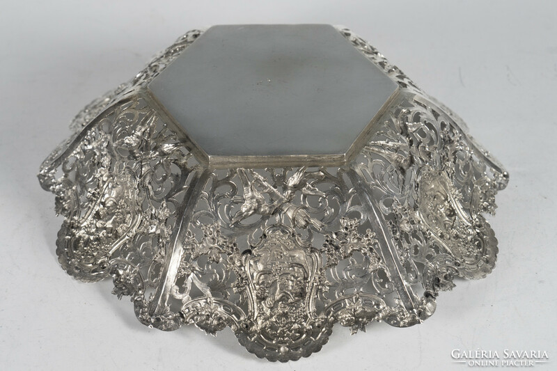 Silver neo-baroque style bowl - vintage with figures of children