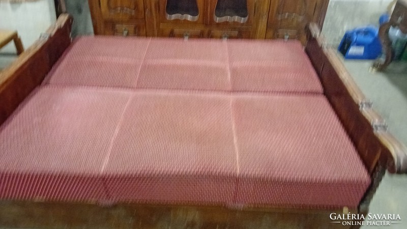 Retro colonial sofa