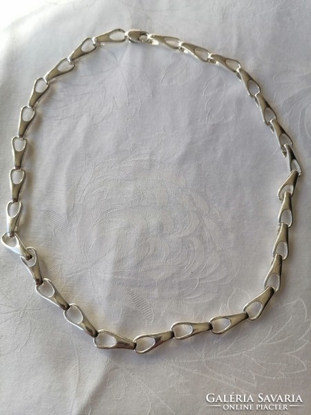 Marked silver 55 cm long 8 mm wide necklace