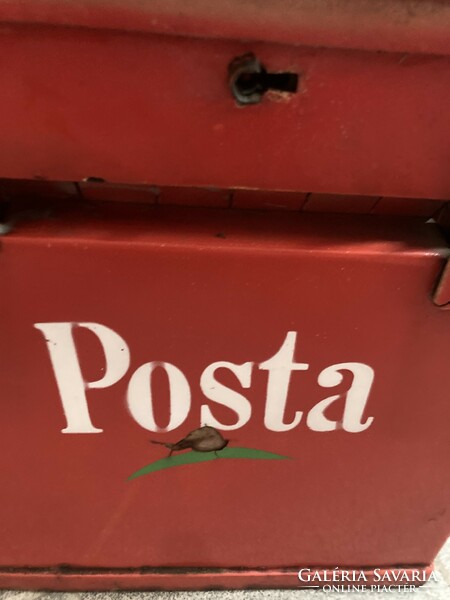 Postal mailbox